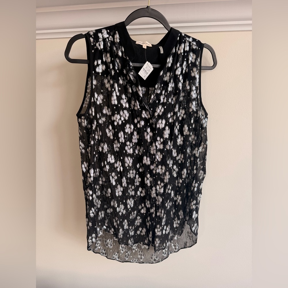 Rebecca Taylor Silk Metallic Floral
Jacquard Top - Picture 2 of 4